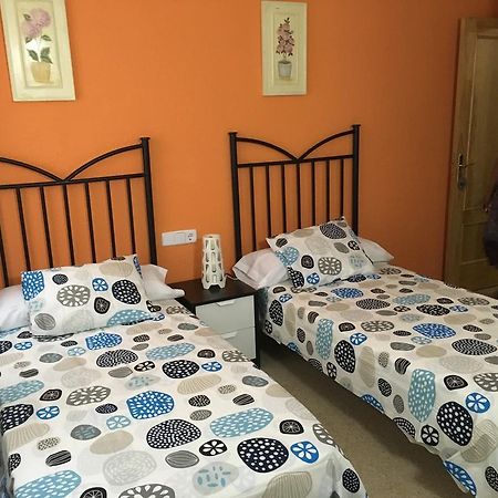 Hostal Трес Кантос Экстерьер фото