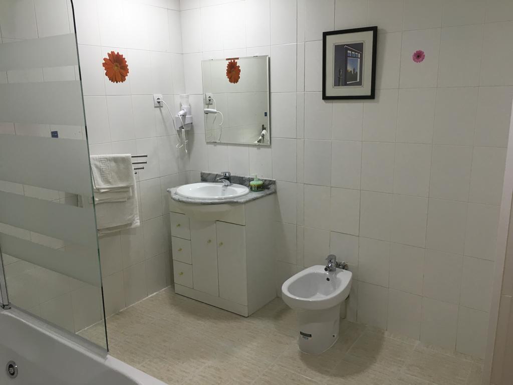 Hostal Трес Кантос Экстерьер фото