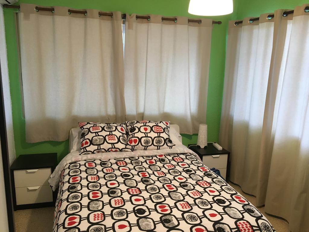 Hostal Трес Кантос Экстерьер фото